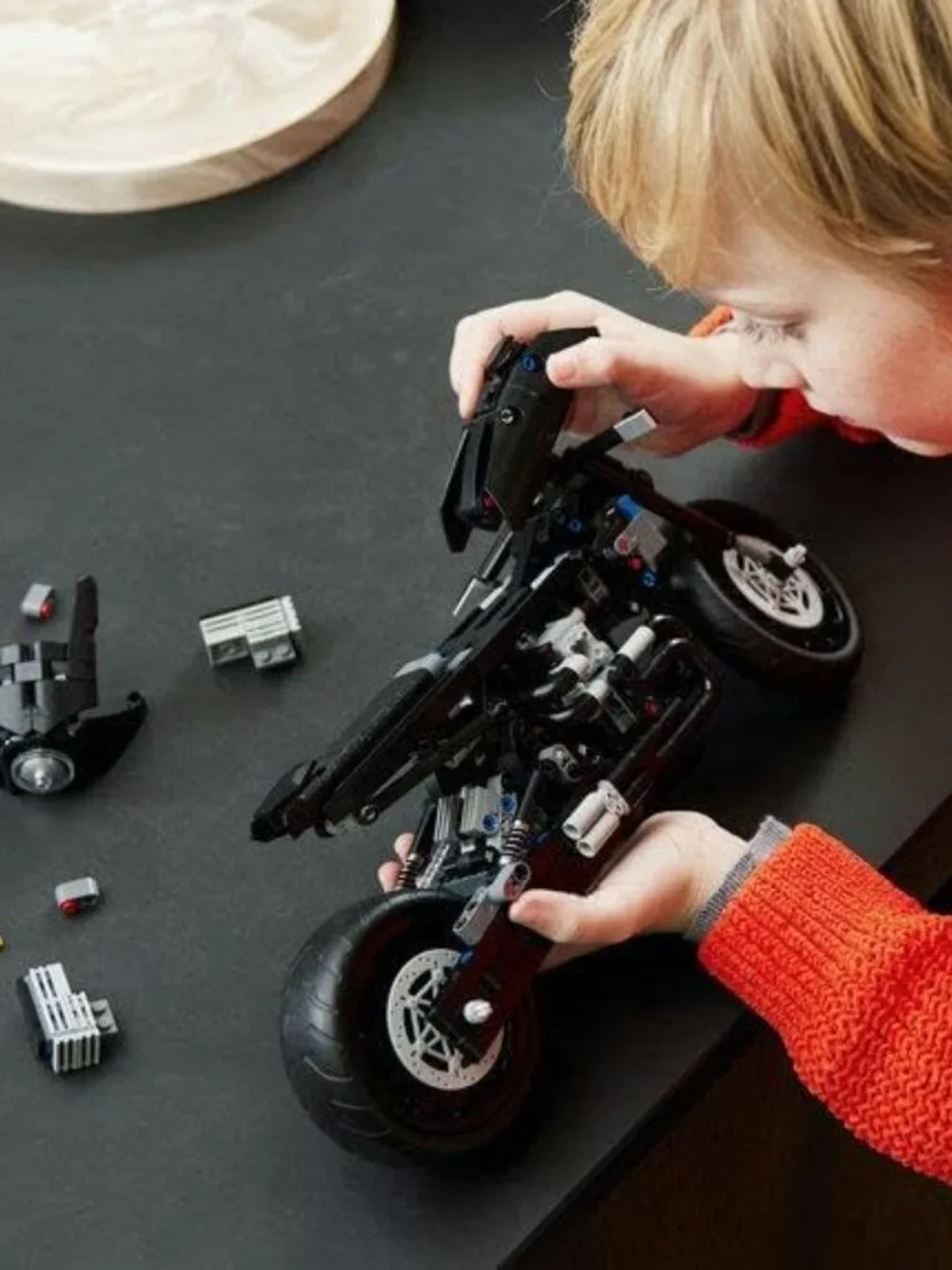 NEW LEGO Technic Batman BATCYCLE Set 42155 Motorcycle Collectible Toy Model Buil